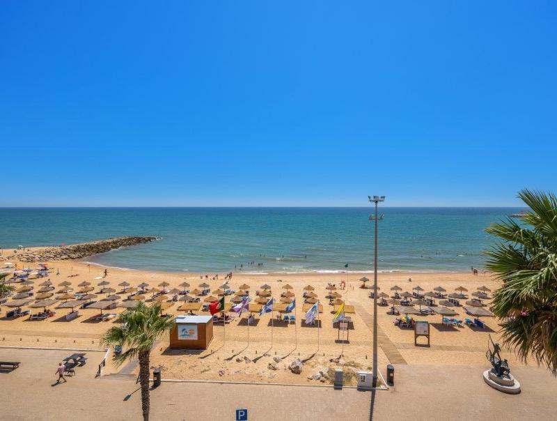 Princess Retreat Beautiful Modern Aprt 2 Min Walk From Quarteira Beach 외부 사진