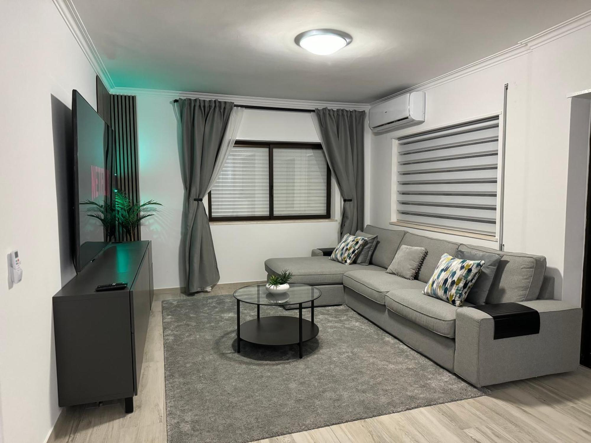 Princess Retreat Beautiful Modern Aprt 2 Min Walk From Quarteira Beach 외부 사진