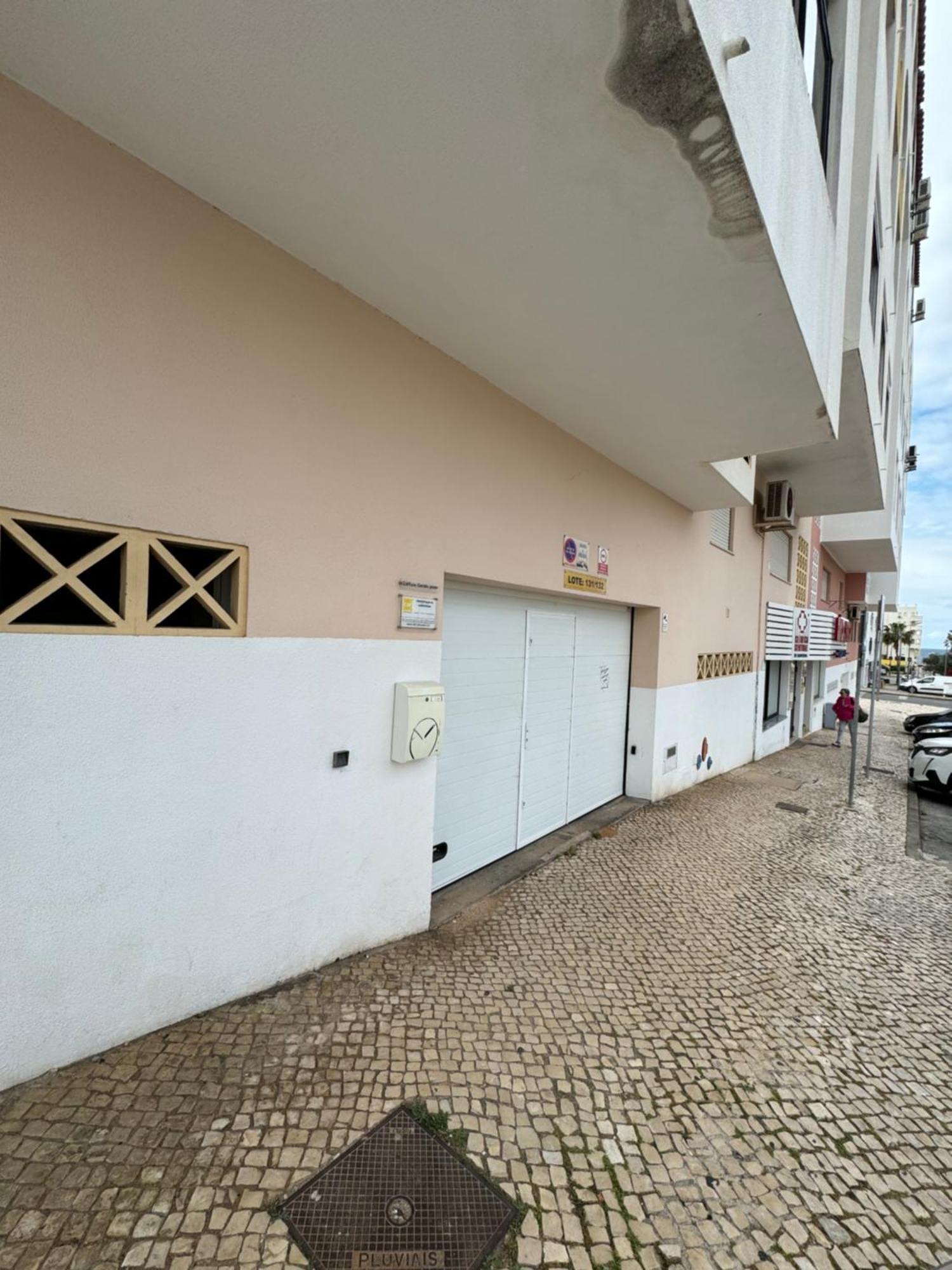 Princess Retreat Beautiful Modern Aprt 2 Min Walk From Quarteira Beach 외부 사진